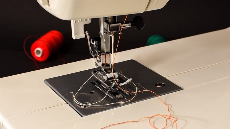 brother-cs7000i-sewing-machine-review